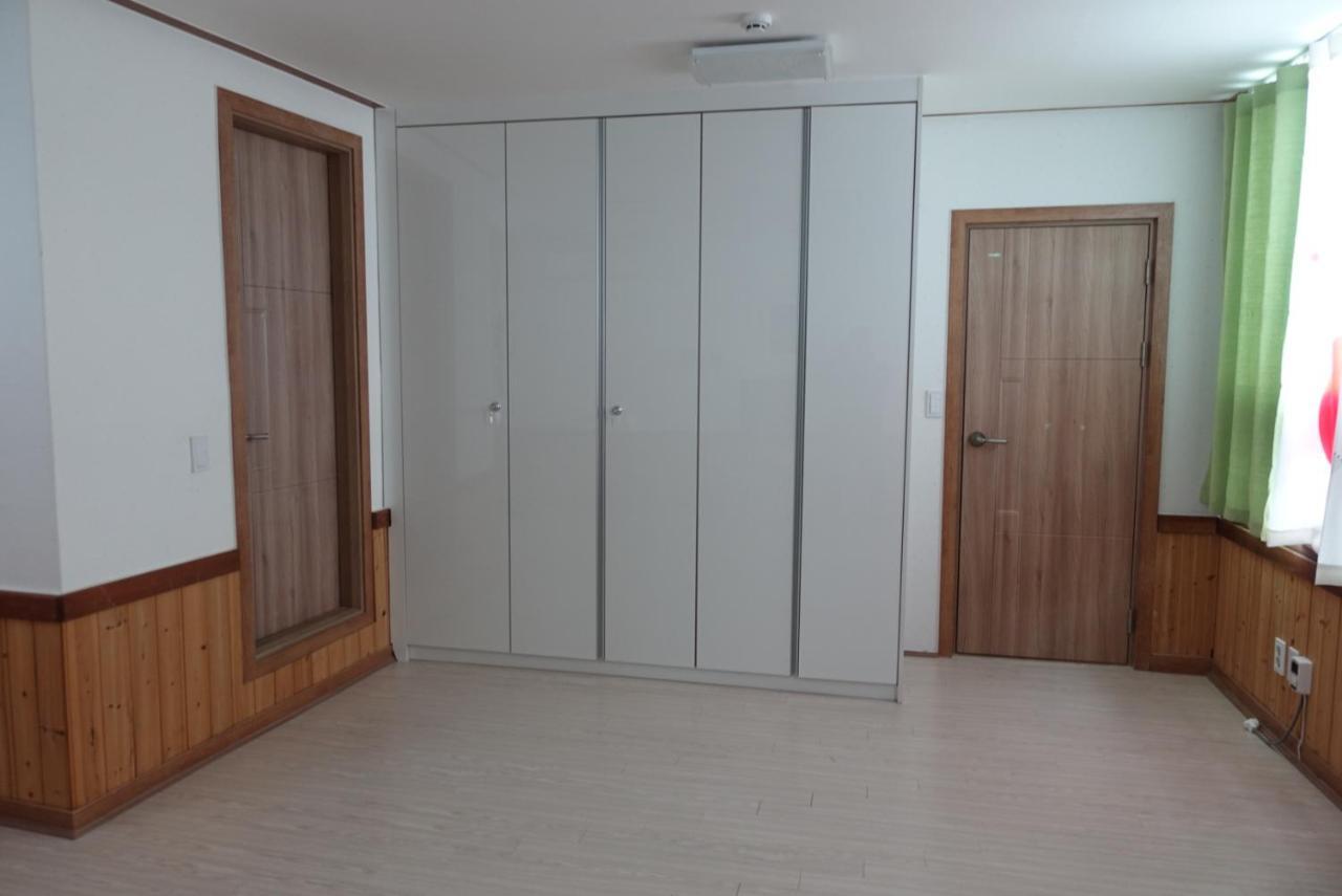 ג'אונג'ו Pongdang Guesthouse מראה חיצוני תמונה